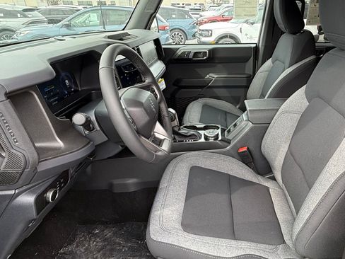 New 2025 Ford Bronco Big Bend image 15