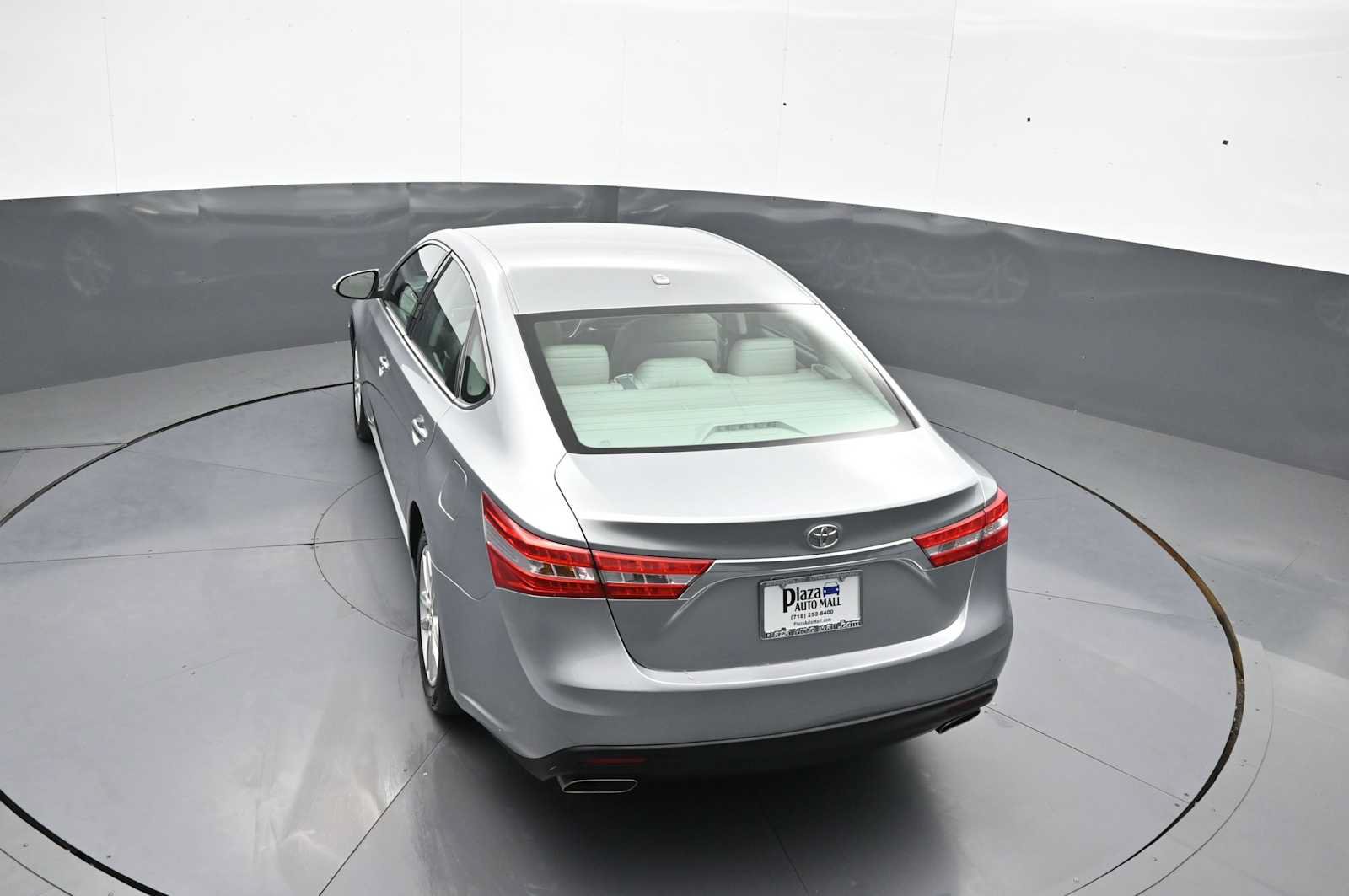 Used 2015 Toyota Avalon XLE FWD image 37