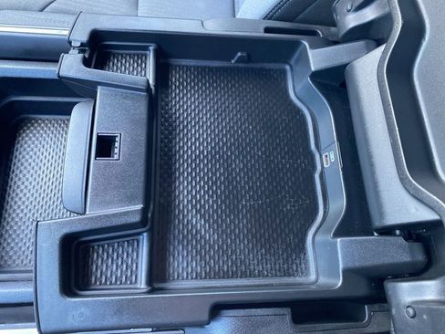 Used 2021 RAM 1500 Big Horn image 31