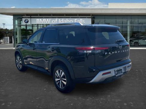 Used 2025 Nissan Pathfinder SL AWD/4WD image 5