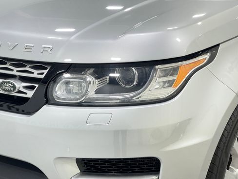 Used 2017 Land Rover Range Rover Sport HSE image 33