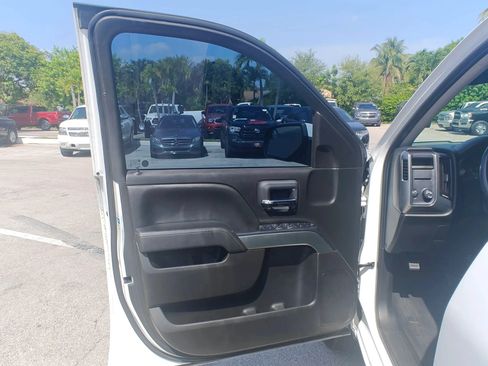 Used 2019 Chevrolet Silverado 1500 LT RWD image 13