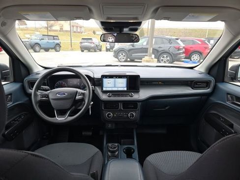Certified 2022 Ford Maverick XL image 14