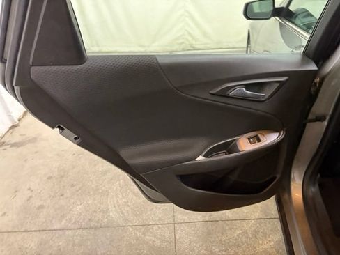 Used 2023 Chevrolet Malibu LT FWD image 20