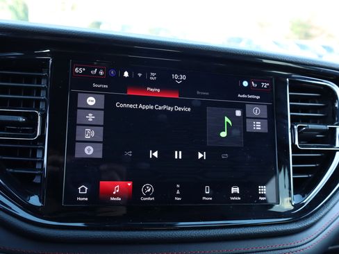 Used 2024 Dodge Durango GT image 19