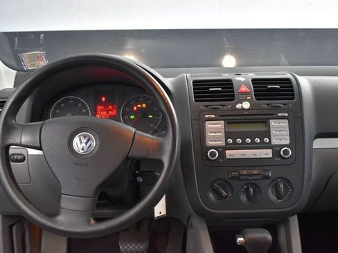 Used 2009 Volkswagen Jetta S FWD image 8