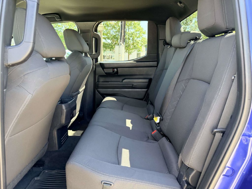 Certified 2025 Toyota Tacoma SR5 AWD/4WD image 16