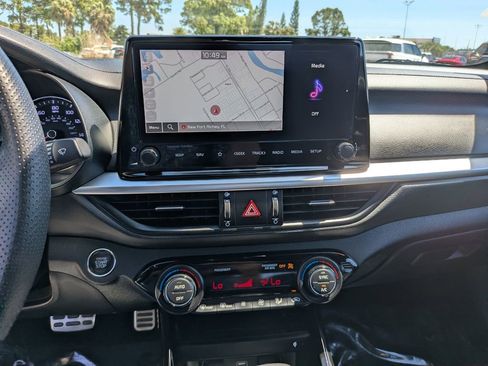 Certified 2023 Kia Forte GT w/ GT2 Package FWD image 22