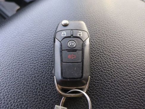 Used 2019 Ford F150 XLT w/ Equipment Group 302A Luxury image 27