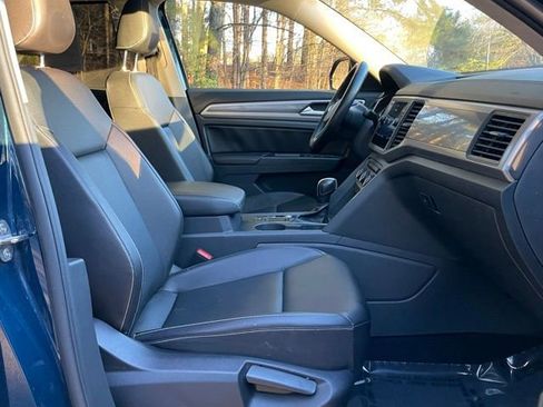 Used 2021 Volkswagen Atlas SE w/ Panoramic Sunroof Package FWD image 22