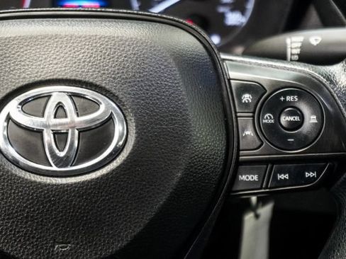 Used 2023 Toyota Corolla LE FWD image 13