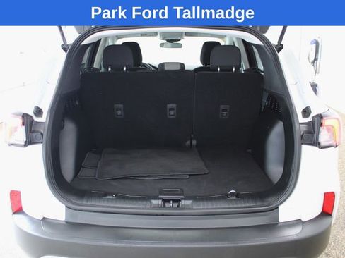 Used 2022 Ford Escape SE w/ Cold Weather Package AWD/4WD image 5