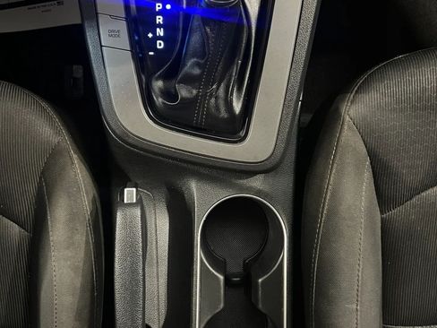 Used 2018 Hyundai Elantra SEL FWD image 17