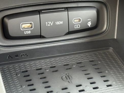 New 2026 Hyundai Venue SEL image 12