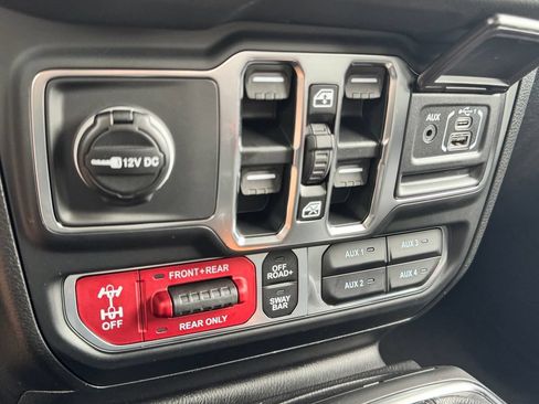 New 2026 Jeep Gladiator Rubicon AWD/4WD image 19