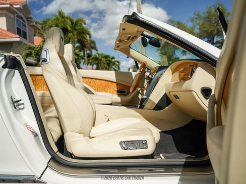 Used 2016 Bentley Continental GT image 71