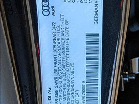 New 2026 Audi RS e-tron GT performance image 18