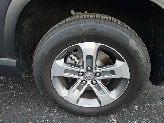 Used 2025 Honda Pilot EX-L image 10