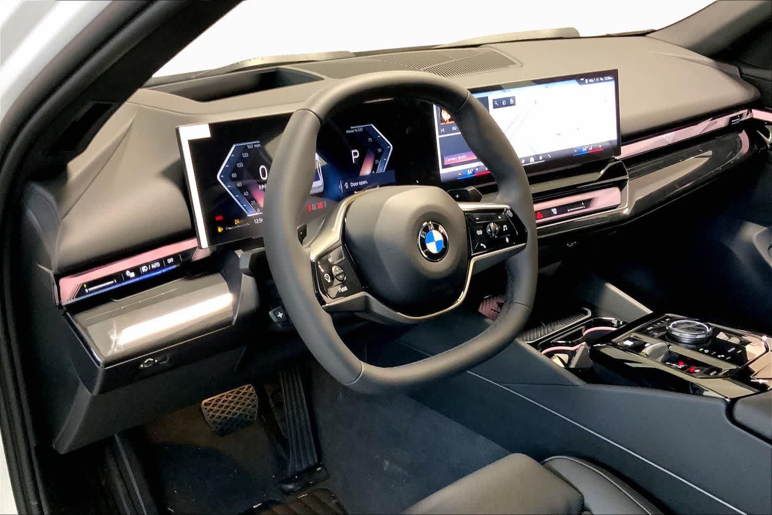 Used 2026 BMW 530i xDrive w/ Premium Package AWD/4WD image 8