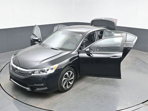 Used 2017 Honda Accord EX-L image 50