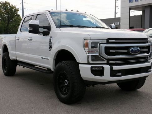 Used 2022 Ford F250 Platinum w/ Tremor Off-Road Package image 4