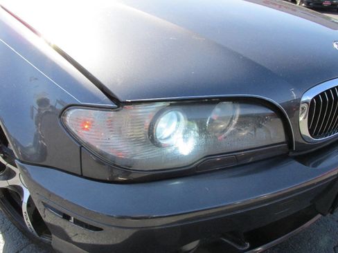 Used 2005 BMW 325Ci Convertible RWD image 42