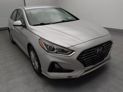 Used 2018 Hyundai Sonata SE FWD image 14