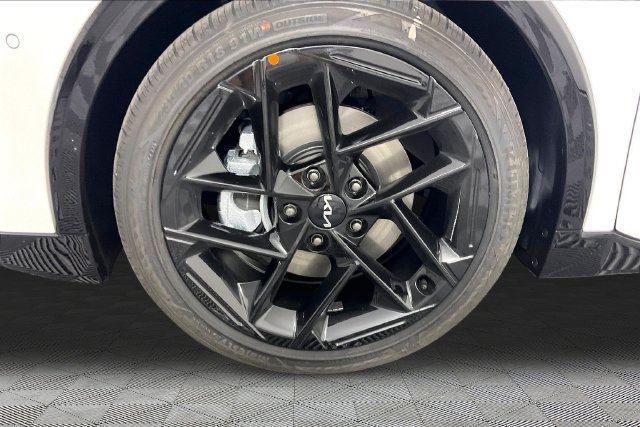 New 2027 Kia K4 GT-Line Turbo FWD image 13
