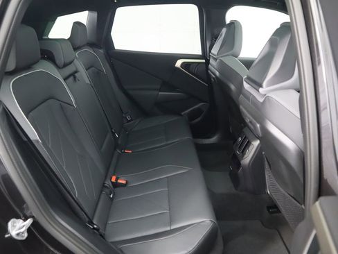 Used 2025 BMW X3 xDrive30i w/ Premium Package AWD/4WD image 23