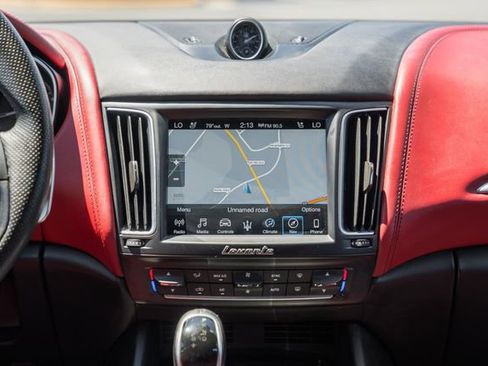 Used 2017 Maserati Levante w/ Sport Package AWD/4WD image 20
