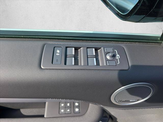New 2026 Land Rover Discovery Limited Edition AWD/4WD image 29