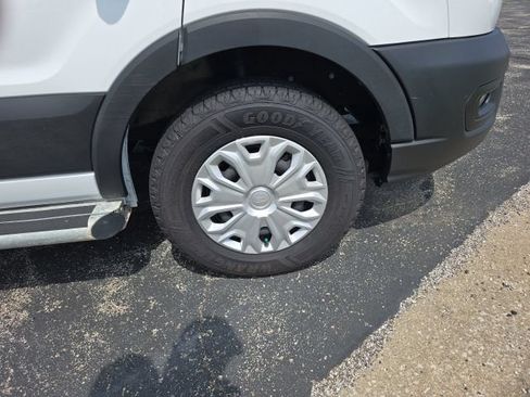 Used 2024 Ford Transit 250 Low Roof w/ Exterior Upgrade Package RWD image 9