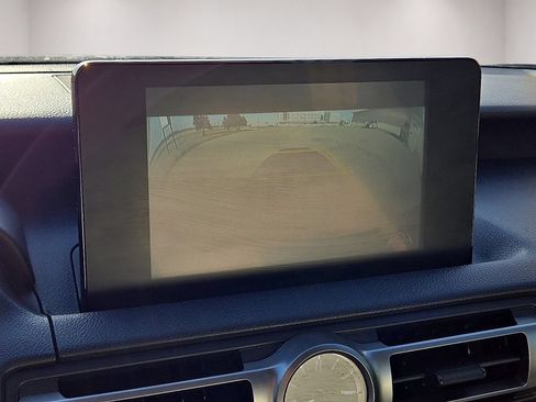 Used 2022 Lexus IS 350 F Sport RWD image 25