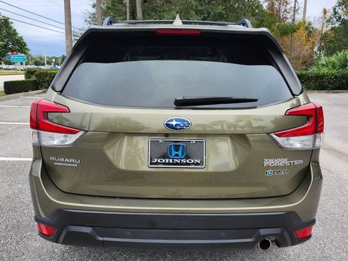 Used 2022 Subaru Forester Limited image 13