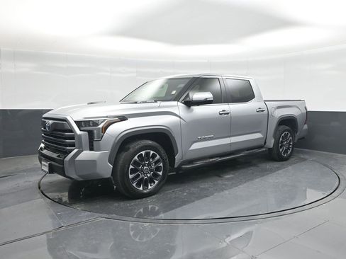 Used 2024 Toyota Tundra Limited image 1
