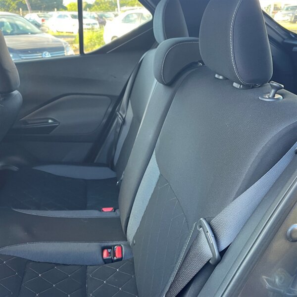 Used 2018 Nissan Kicks S FWD image 15