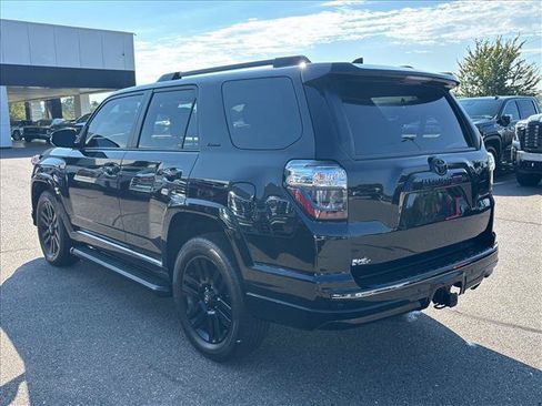 Used 2021 Toyota 4Runner Nightshade AWD/4WD image 4