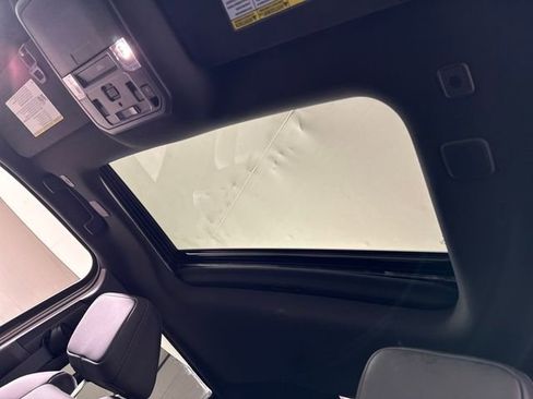 Used 2024 Toyota Tacoma TRD Off-Road w/ TRD Off Road Premium Package image 34