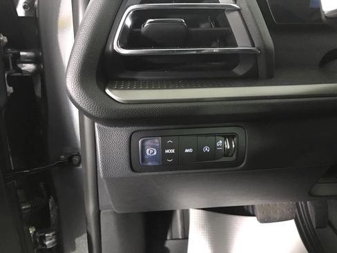 New 2026 Chevrolet Traverse LT w/ Midnight/Sport Edition image 33