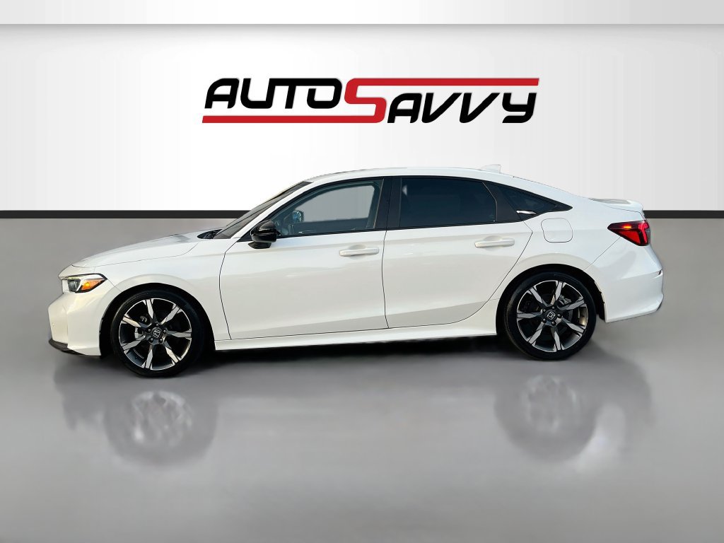 Used 2025 Honda Civic Sport Touring image 4