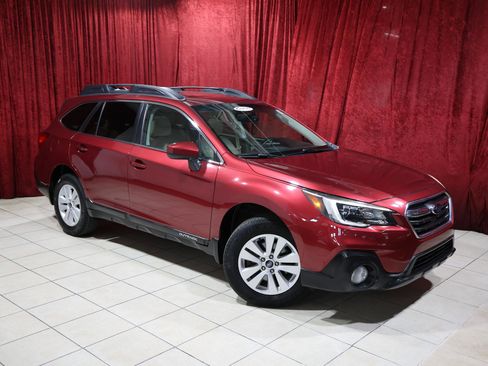 Used 2018 Subaru Outback 2.5i Premium image 2