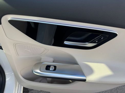 New 2025 Mercedes-Benz C 300 4MATIC Sedan image 21