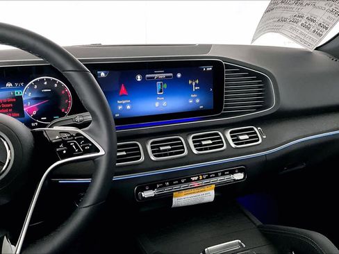 New 2026 Mercedes-Benz GLE 450 4MATIC image 9