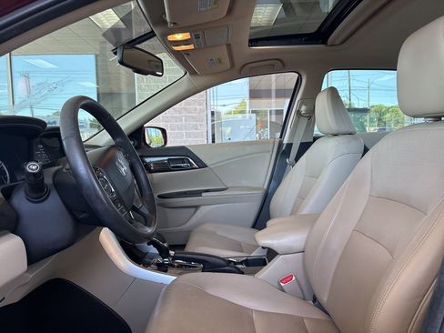 Used 2016 Honda Accord EX-L image 11