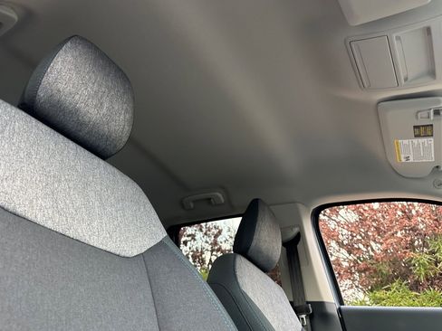 New 2025 Ford Maverick XLT w/ XLT Luxury Package image 13