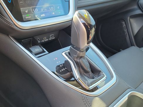 Used 2023 Subaru Outback Limited XT image 31