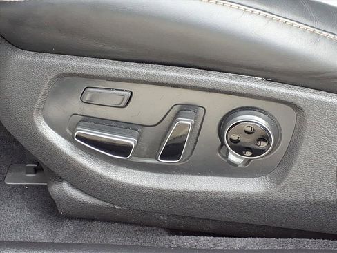 Used 2019 Genesis G80 3.3T Sport image 16