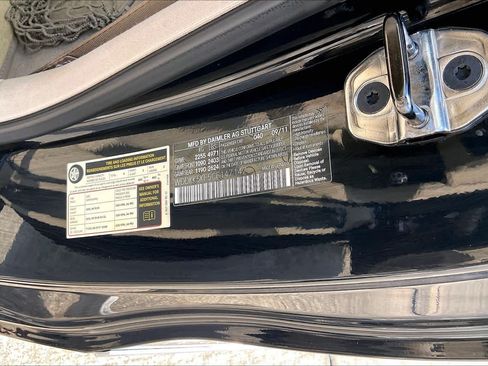 Used 2012 Mercedes-Benz E 350 Cabriolet image 30