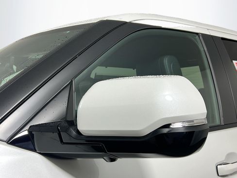 New 2026 Toyota Tundra Platinum AWD/4WD image 12