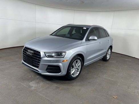 Used 2017 Audi Q3 2.0T Premium w/ Convenience Package image 3
